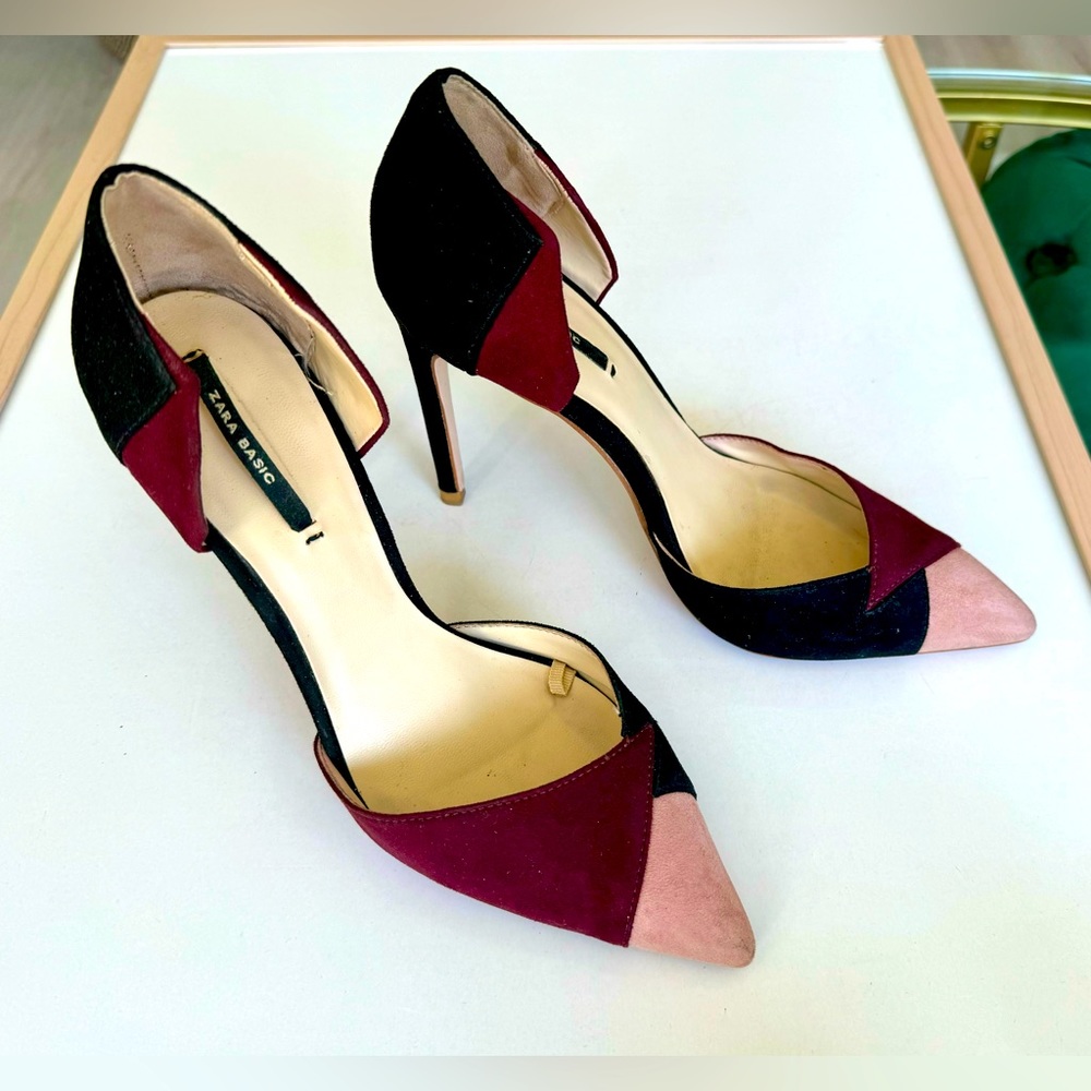Suede heels, great for dressing up any outfit, with a burgundy touch, 2024 color